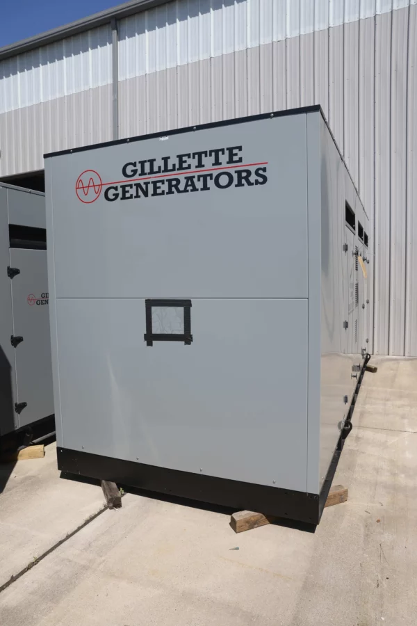 Gillette SP-4000-3-4N2(L2) 400kw /300kw Natural Gas/LP