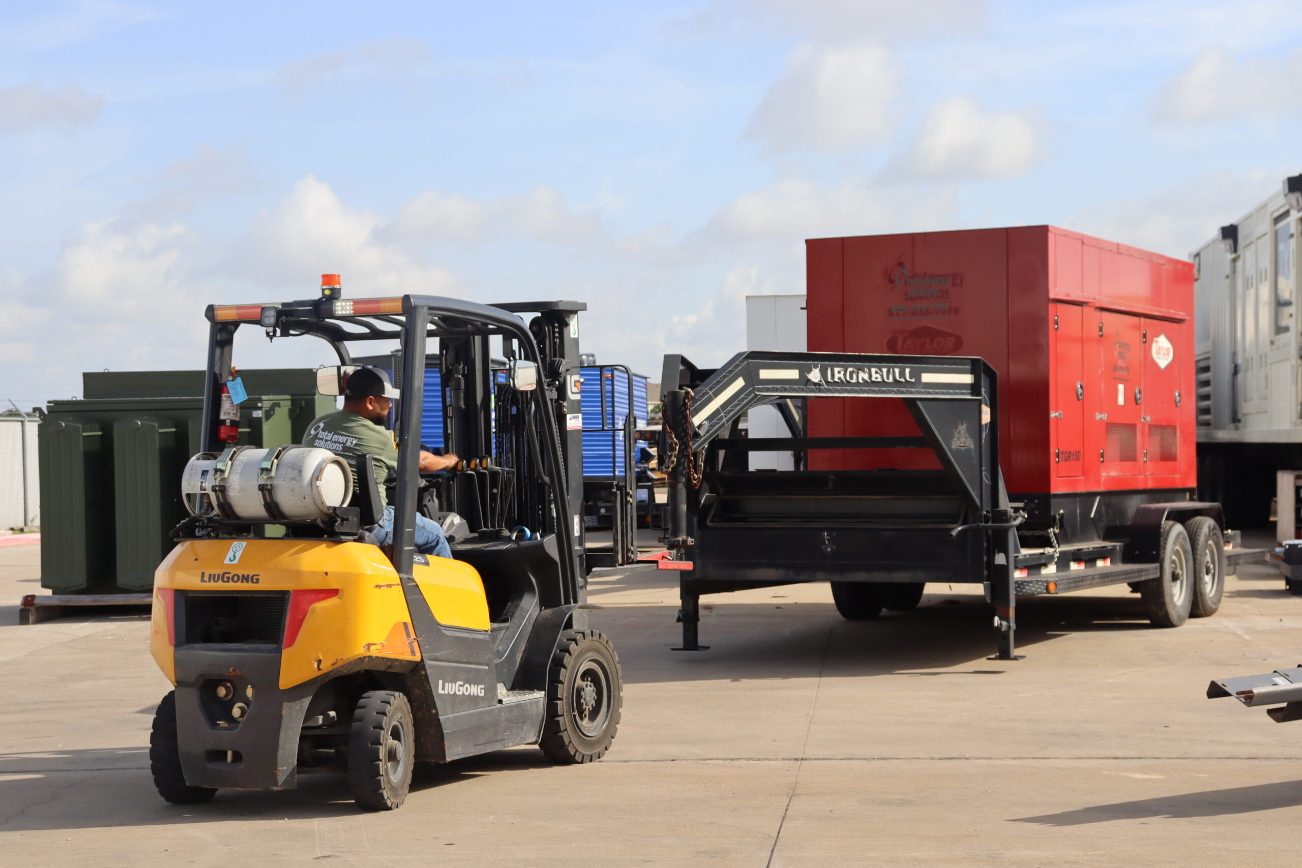 How to Prepare Your Facility’s Generator For The Hurricane Season 